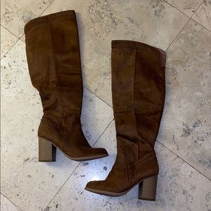 BRAND NEW tall boots